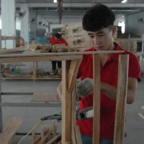 暮らしに心地よさと温かみを添える北欧ヴィンテージデザインソファー「TRET（トレット）」のクオリティー